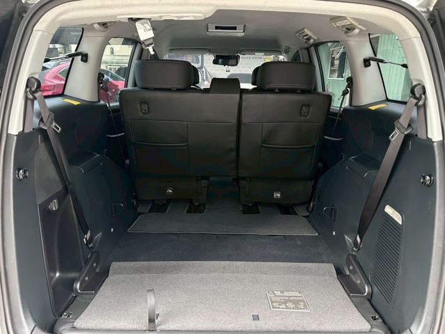 歡迎視訊賞車。2020型，智能影音八人座，雙螢幕、環景影像、四安、IKEY、循跡防滑、斜坡起步輔助、恆溫空調、後座出風口  第15張相片