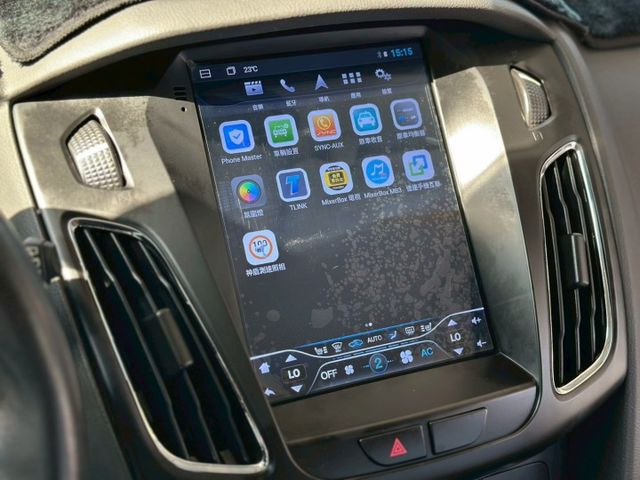 歡迎視訊賞車。原鈑件，認證車。EcoBoost 180汽油時尚型，四安、定速、換檔撥片、循跡防滑、斜坡起步輔助、感應頭燈  第14張相片