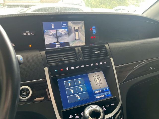 歡迎視訊賞車。旗艦型，四安、電動椅、環景影像、感應頭燈、夜視輔助、車道偏離警示、後座影音、HID頭燈。原鈑件，認證車！  第6張相片