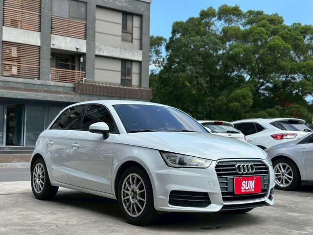 歡迎視訊賞車。六具安全氣囊、循跡防滑、斜坡起步輔助、胎壓偵測。認證車。有改排氣管。  第3張相片