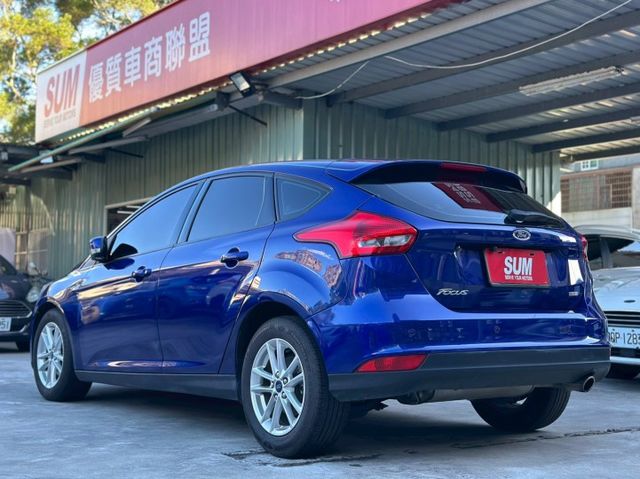 歡迎視訊賞車。EcoBoost 180汽油時尚型，四安、定速、換檔撥片、循跡防滑、斜坡起步輔助、感應頭燈。認證車。  第6張相片