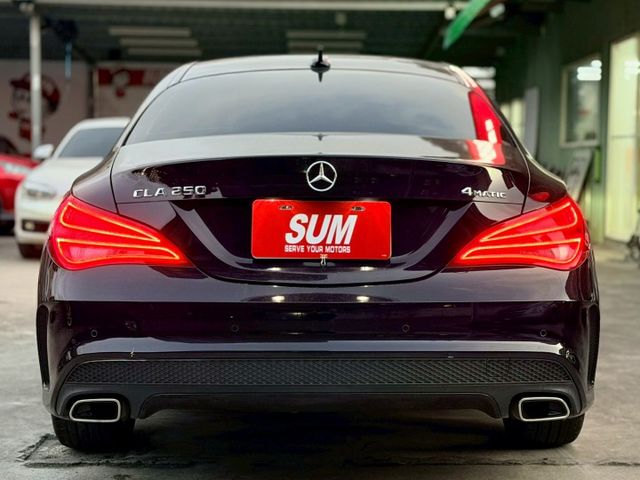 歡迎視訊賞車。CLA250 4MATIC。原鈑件，認證車。僅跑12萬，內裝超漂亮！全景天窗、倒車顯影、電動椅、雙區溫控  第5張相片