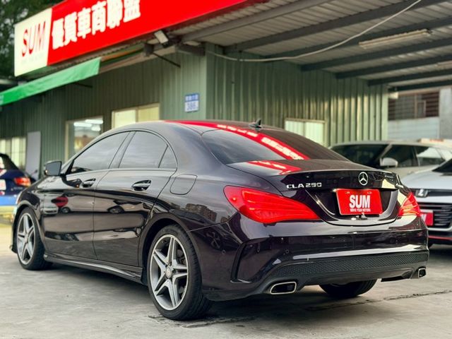 歡迎視訊賞車。CLA250 4MATIC。原鈑件，認證車。僅跑12萬，內裝超漂亮！全景天窗、倒車顯影、電動椅、雙區溫控  第6張相片