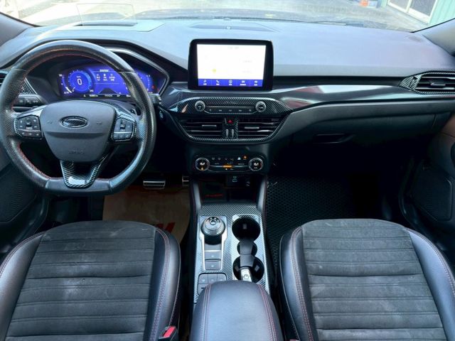 歡迎視訊賞車。AWD ST-Line，ACC、全景天窗、電動椅、電尾門、盲點、抬顯、IKEY、LED頭燈、倒車顯影。  第7張相片