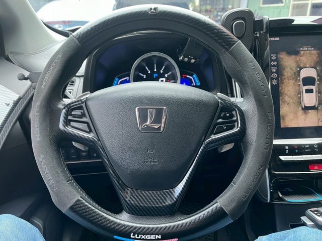 新車入庫，歡迎視訊賞車。AR好行版，免鑰啟動、天窗、電動尾門、六具安全氣囊、環景影像、循跡防滑、斜坡起步輔助、胎壓偵測  第10張相片