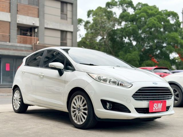 歡迎視訊賞車。1.0渦輪增壓、省稅金、馬力足。六安、IKEY、循跡防滑、斜坡起步輔助、恆溫空調、感應式頭燈、胎壓偵測  第5張相片