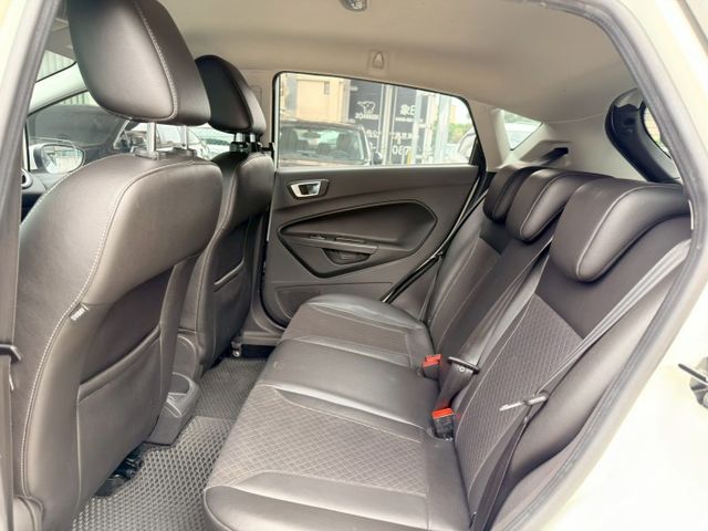 歡迎視訊賞車。1.0渦輪增壓、省稅金、馬力足。六安、IKEY、循跡防滑、斜坡起步輔助、恆溫空調、感應式頭燈、胎壓偵測  第6張相片