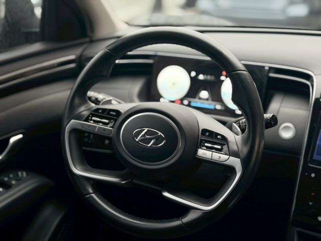 21/12月出廠一手車庫車，原廠保養，原鈑件，認證車。A版，免鑰啟動、ACC、AEB、LED頭燈、盲點。內外漂亮，車況優  第6張相片