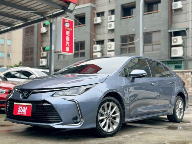 豪華版，ACC跟車、AEB緊急煞車、車道偏離警示、循跡防滑、七具安全氣囊、恆溫空調、前霧燈。內、外漂亮，原鈑件，認證車。  第1張相片