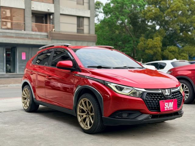 歡迎視訊賞車。原鈑件，認證車。大屏幕版，雙安、恆溫、定速、胎壓偵測、Side View。僅跑十萬，里程保證。買菜代步好用  第3張相片