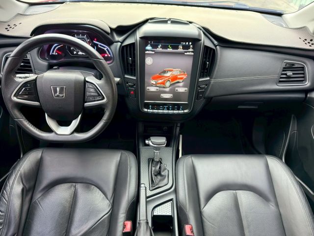 歡迎視訊賞車。原鈑件，認證車。大屏幕版，雙安、恆溫、定速、胎壓偵測、Side View。僅跑十萬，里程保證。買菜代步好用  第7張相片