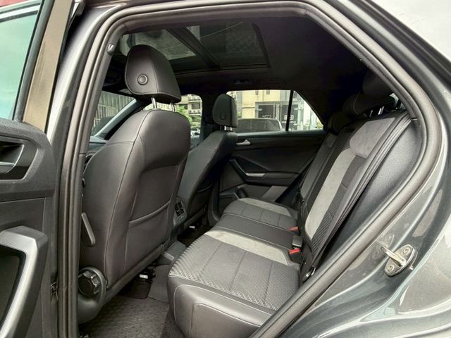 330TSI 2.0四傳 原鈑件 原廠保養  第12張相片