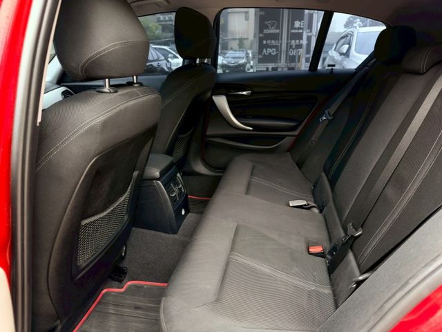 歡迎視訊賞車。原鈑件，認證車。小改款，電動椅、雙區溫控、免鑰啟動、倒車顯影、雨滴感應雨刷、循跡防滑、斜坡起步輔助，漂亮  第8張相片