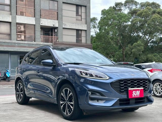 歡迎視訊賞車。AWD ST-Line，ACC、全景天窗、電動椅、電尾門、盲點、抬顯、IKEY、LED頭燈、倒車顯影。原鈑  第3張相片