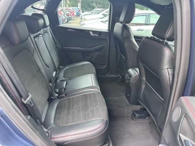 歡迎視訊賞車。AWD ST-Line，ACC、全景天窗、電動椅、電尾門、盲點、抬顯、IKEY、LED頭燈、倒車顯影。原鈑  第9張相片