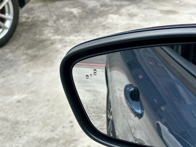歡迎視訊賞車。AWD ST-Line，ACC、全景天窗、電動椅、電尾門、盲點、抬顯、IKEY、LED頭燈、倒車顯影。原鈑  第18張相片