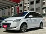 歡迎視訊賞車。旗艦型，四安、電動椅、環景影像、感應頭燈、夜視輔助、車道偏離警示、後座影音、HID頭燈。原鈑件，認證車！  第1張縮圖