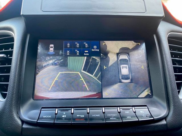歡迎視訊賞車。內裝、外觀漂亮，認證車，車況優！旗艦型，IKEY、電動椅、天窗、方向盤換檔撥片、環景、HID頭燈。可全額貸  第6張相片