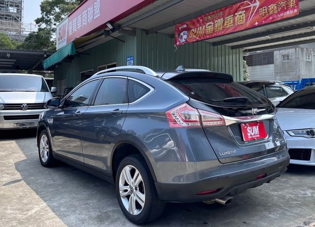 歡迎視訊賞車。原鈑件，認證車。時尚型，恆溫、循跡防滑、胎壓偵測。內、外漂亮，車況優！可全額貸款  第6張相片