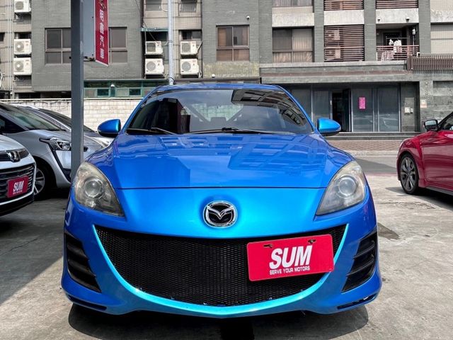 歡迎視訊賞車。頂級，IKEY、定速、天窗、恆溫、方向盤換檔撥片、HID頭燈、倒車顯影。內、外漂亮，認證車。實車實價。`  第2張相片