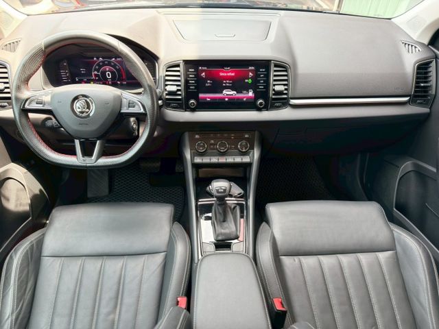 歡迎視訊賞車。尊榮版，ACC、AEB、免鑰啟動、前駐車雷達、LED頭燈、電動尾門、盲點、電動椅、分區溫控。原鈑件，認證車  第7張相片