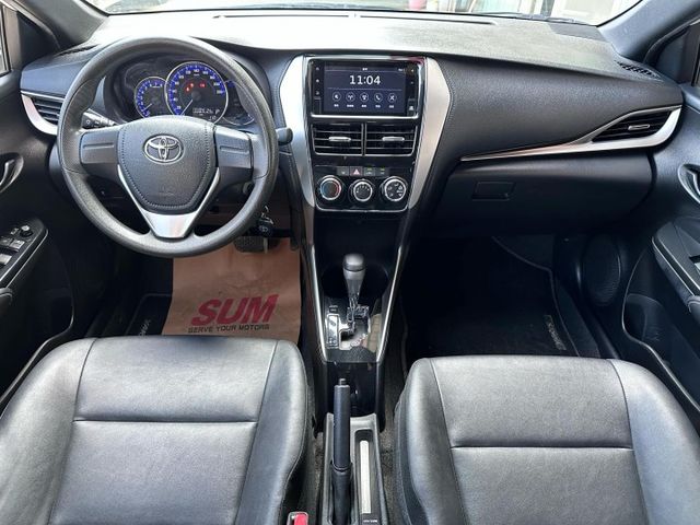 歡迎視訊賞車。代步車首選。經典型，循跡防滑、斜坡起步輔助、鋁圈、後視鏡方向指示燈、電動可摺後視鏡  第2張相片