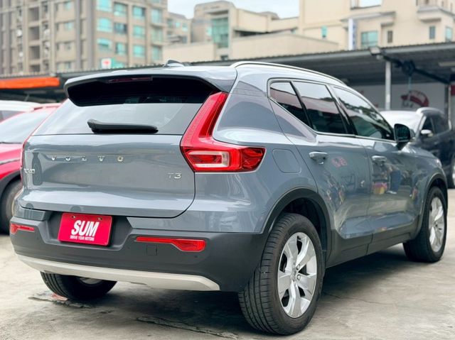 歡迎視訊賞車。ACC、AEB、盲點、車道偏離、雙前電動座椅、免鑰啟動、電尾門、LED頭燈。原鈑件，認證車。可全額貸款  第4張相片