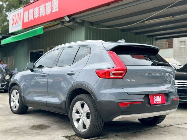 歡迎視訊賞車。ACC、AEB、盲點、車道偏離、雙前電動座椅、免鑰啟動、電尾門、LED頭燈。原鈑件，認證車。可全額貸款  第6張相片