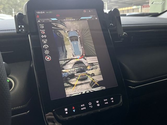 歡迎視訊賞車。七人健康樂活版，7+1福祉車，七座/五座＋1座輪椅，滿足不同需求。ACC、ABE、HUD抬顯、環景、電尾門  第16張相片