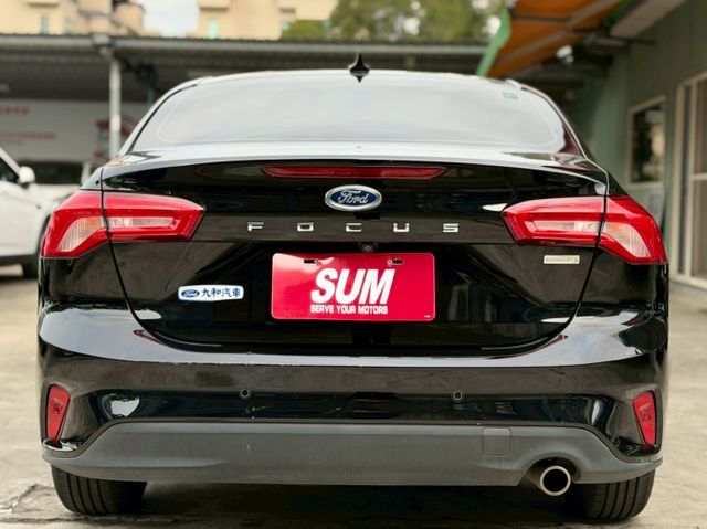 歡迎視訊賞車。EcoBoost 182佛心版，換檔撥片、ACC跟車、AEB警急煞車、車被維持、車道偏離警示、盲點偵測。  第5張相片