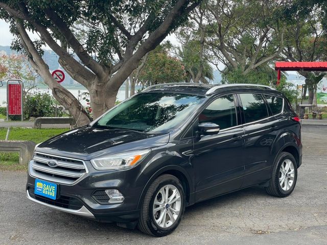 FORD KUGA  第1張相片