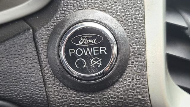 FORD ECOSPORT  第8張相片