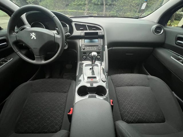 PEUGEOT 3008  第3張相片