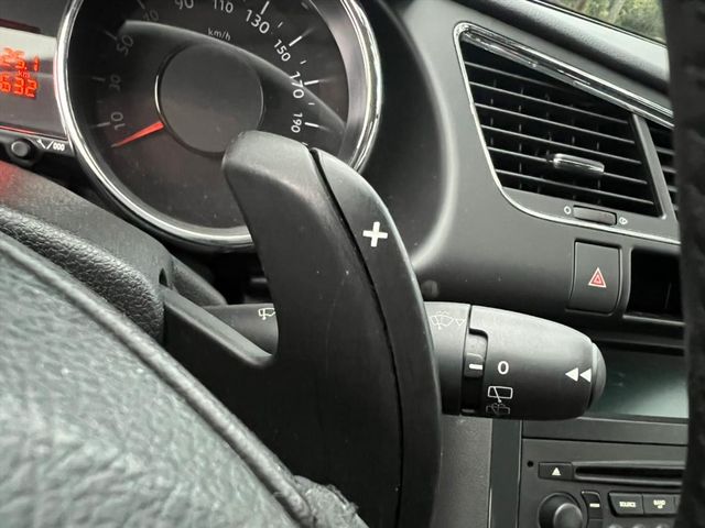 PEUGEOT 3008  第6張相片