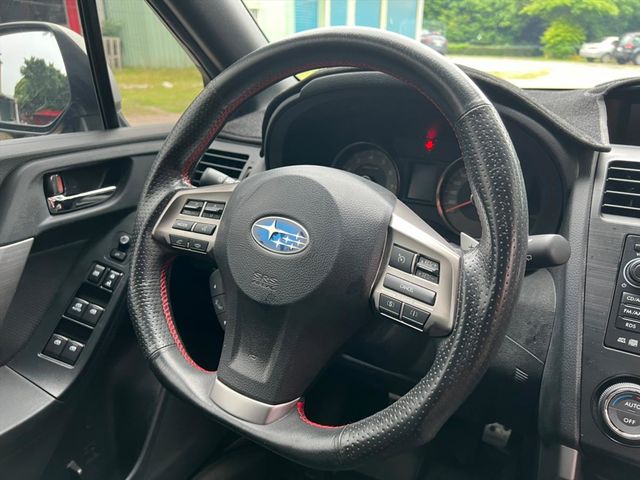 SUBARU FORESTER  第6張相片