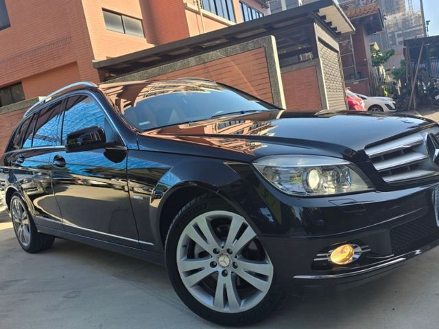 Mercedes-Benz/賓士   C-CLASS  C300 2010 BENZ C300 旅行車 只跑五萬多  第3張相片