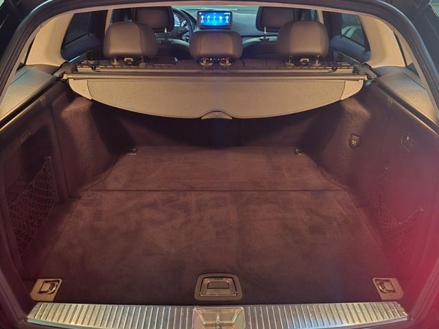 Mercedes-Benz/賓士   C-CLASS  C300 2010 BENZ C300 旅行車 只跑五萬多  第6張相片