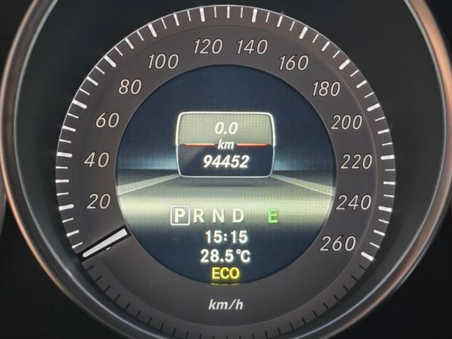 Mercedes-Benz/賓士   C-CLASS  C250 2012 BENZ C250 Coupe 跑9萬  第4張相片