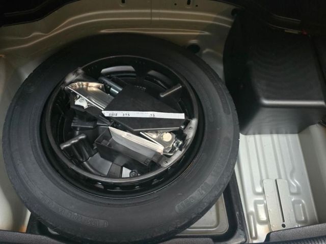 Mercedes-Benz/賓士   C-CLASS  C250 2012 BENZ C250 Coupe 跑9萬  第12張相片