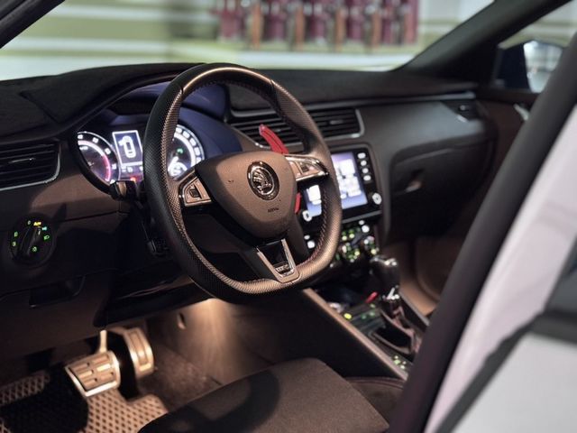 Skoda  Octaiva  第3張相片