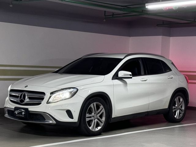 Mercedes-Benz/賓士   GLA-CLASS  GLA200  第1張相片