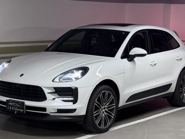 PORSCHE  Macan 小改款 MACAN 一線尾燈 20  第1張相片