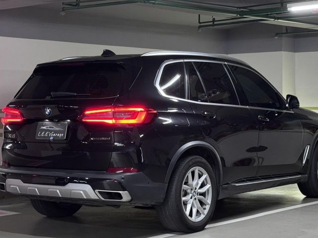 BMW/ 寶馬  X5 SERIES  X5 xDrive25d  第2張相片