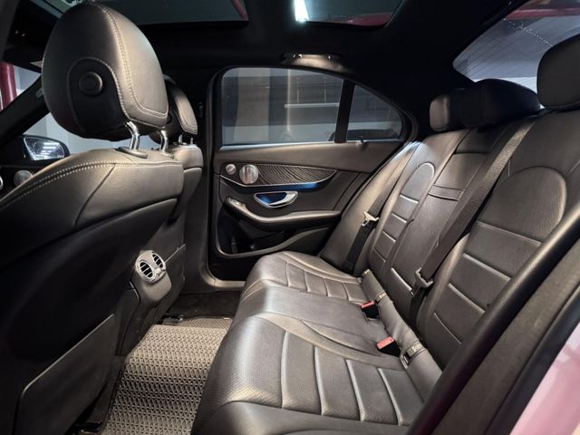 Mercedes-Benz/賓士   C-CLASS  C300  第5張相片