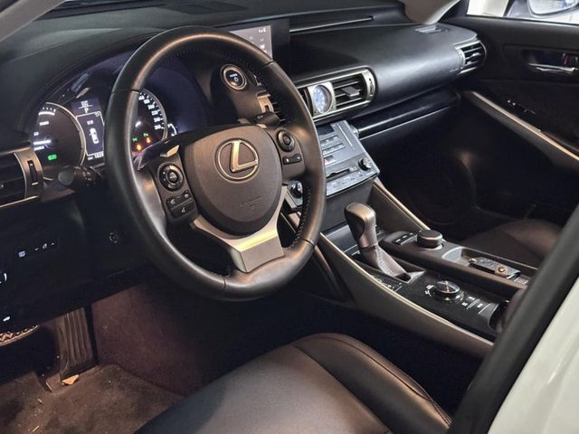 Lexus  IS  第3張相片