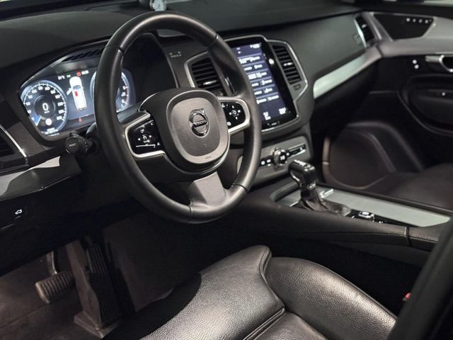 Volvo  XC90  第3張相片
