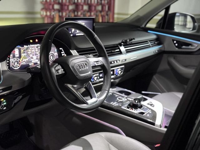 Audi  Q7  第3張相片