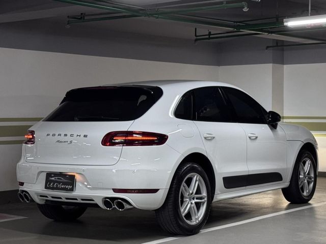 PORSCHE  Macan  第2張相片
