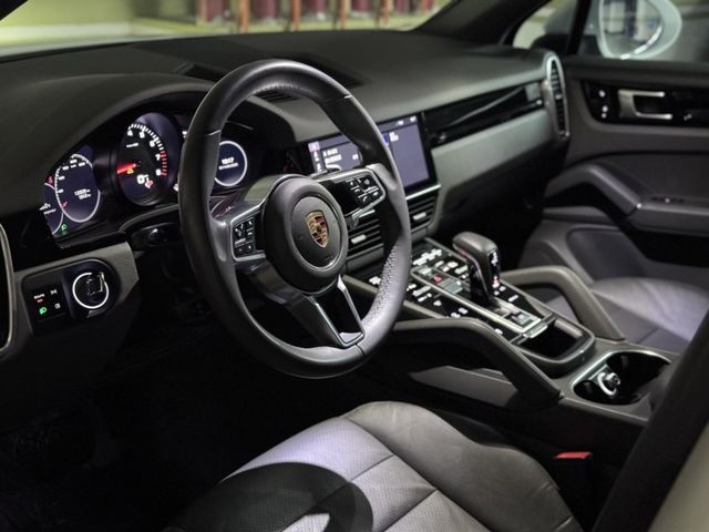 PORSCHE  Cayenne 凱安  第2張相片