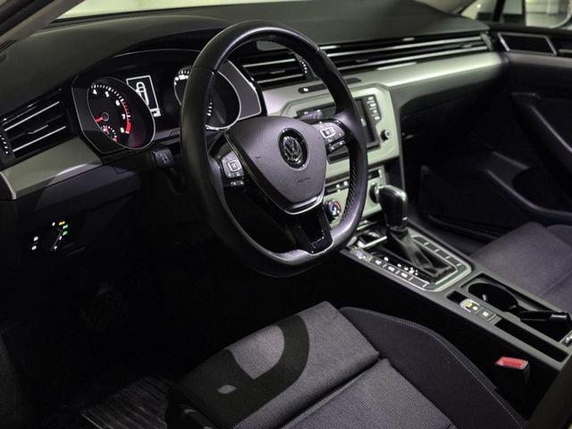 Volkswagen 福斯  Passat  第3張相片